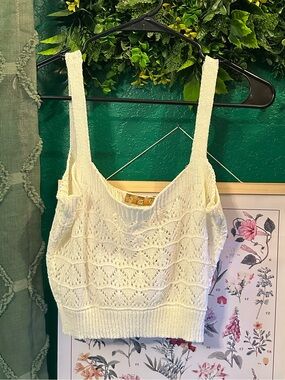 Knit Keyhole Crop